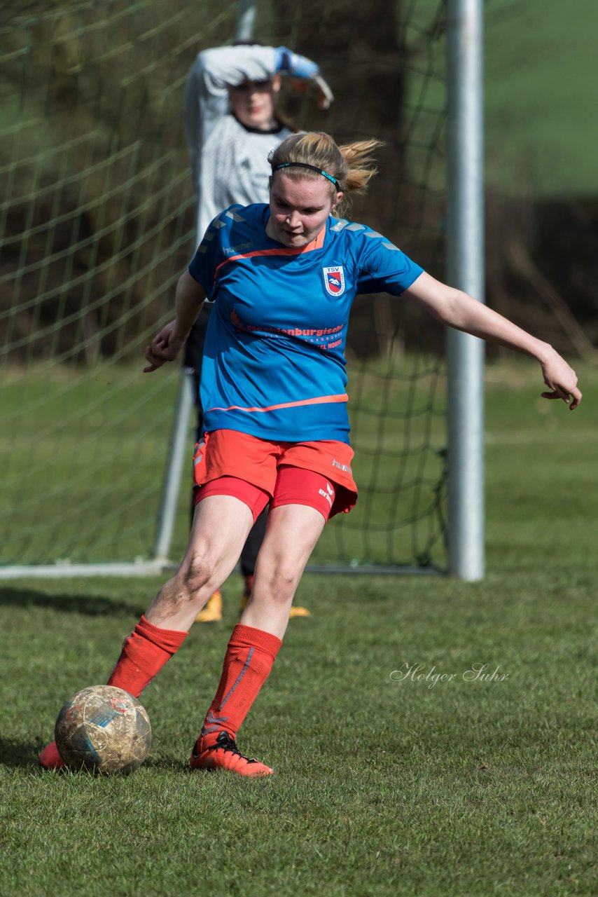 Bild 119 - C-Juniorinnen SV Steinhorst/Labenz - TSV Friedrichsberg-Busdorf : Ergebnis: 5:0